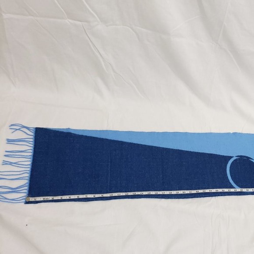 NWT Calvin Klein Large Logo Woven Scarf - Picture 3 of 4